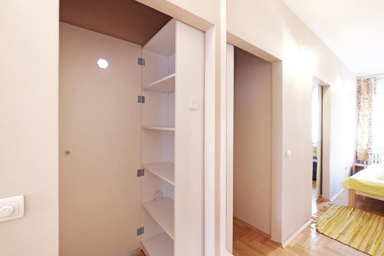 Sava Square Apartment Belgrad Exteriör bild